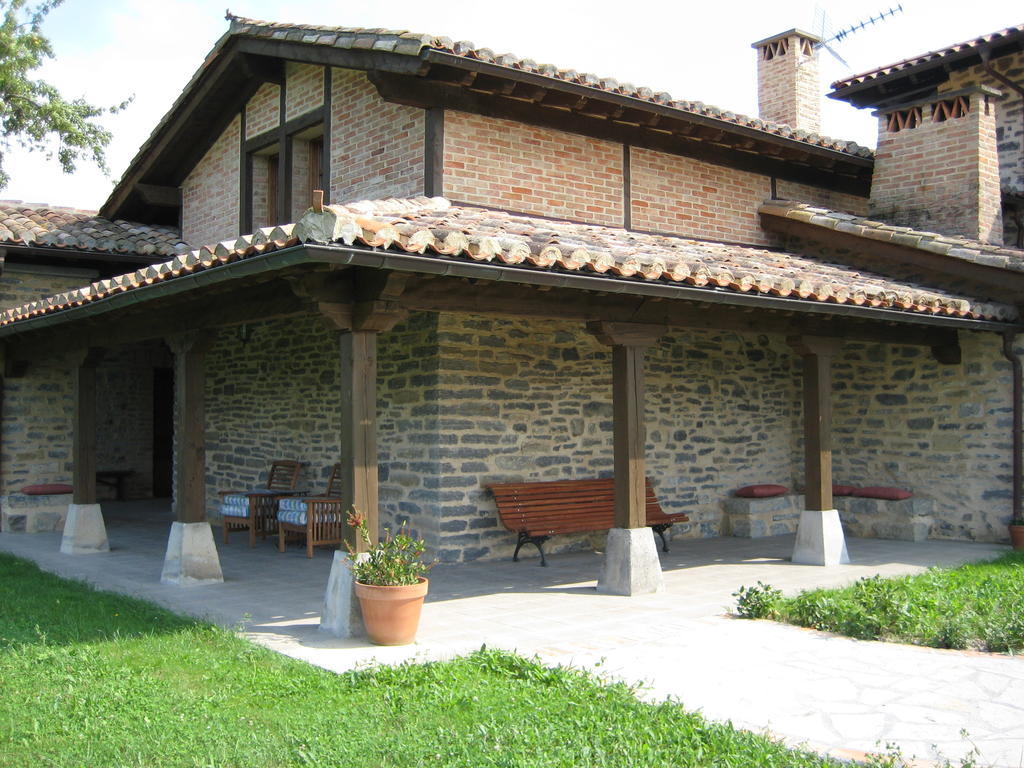 Llanteno Casa Rural Garabilla الغرفة الصورة